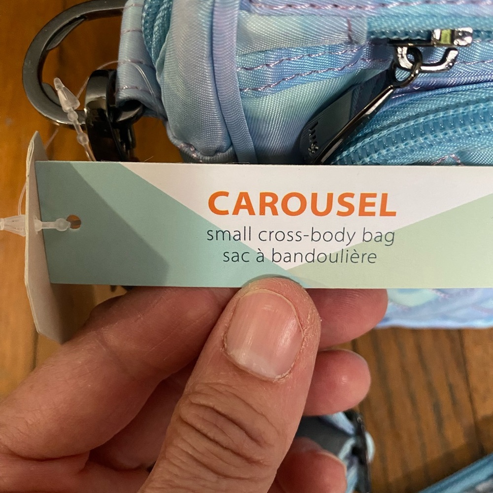 New never used Lug crossbody handbag